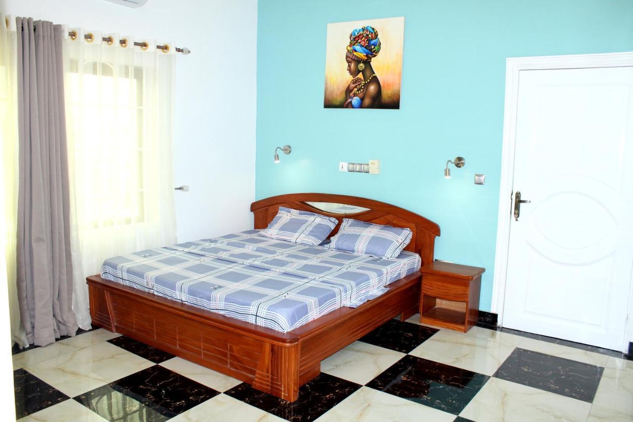 Residence Palais Du Stade Cotonou Bagian luar foto