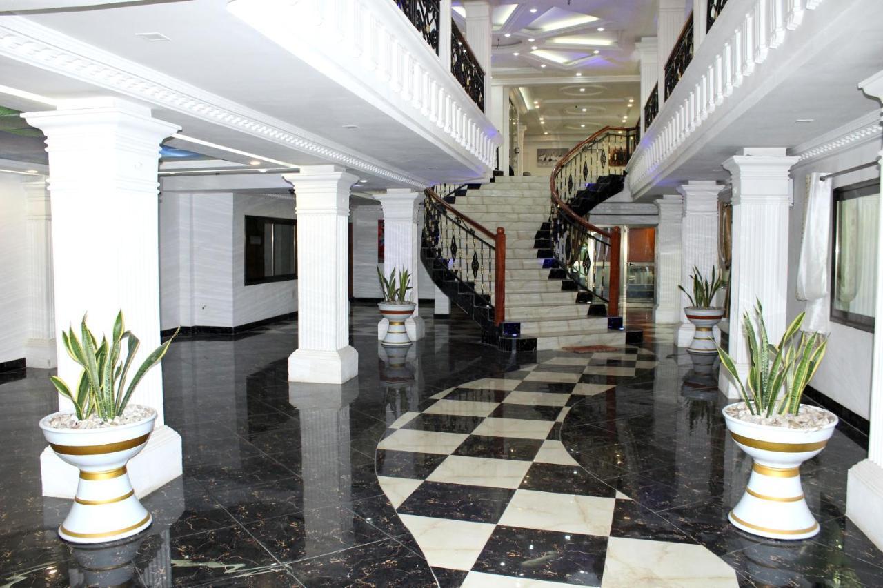 Residence Palais Du Stade Cotonou Bagian luar foto